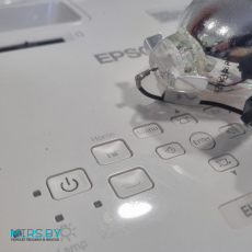Замена оригинальной лампы в проекторе Epson EH-TW5400 Минск