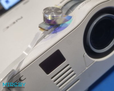 Замена цветового колеса в проекторе NEC VE281X Минск